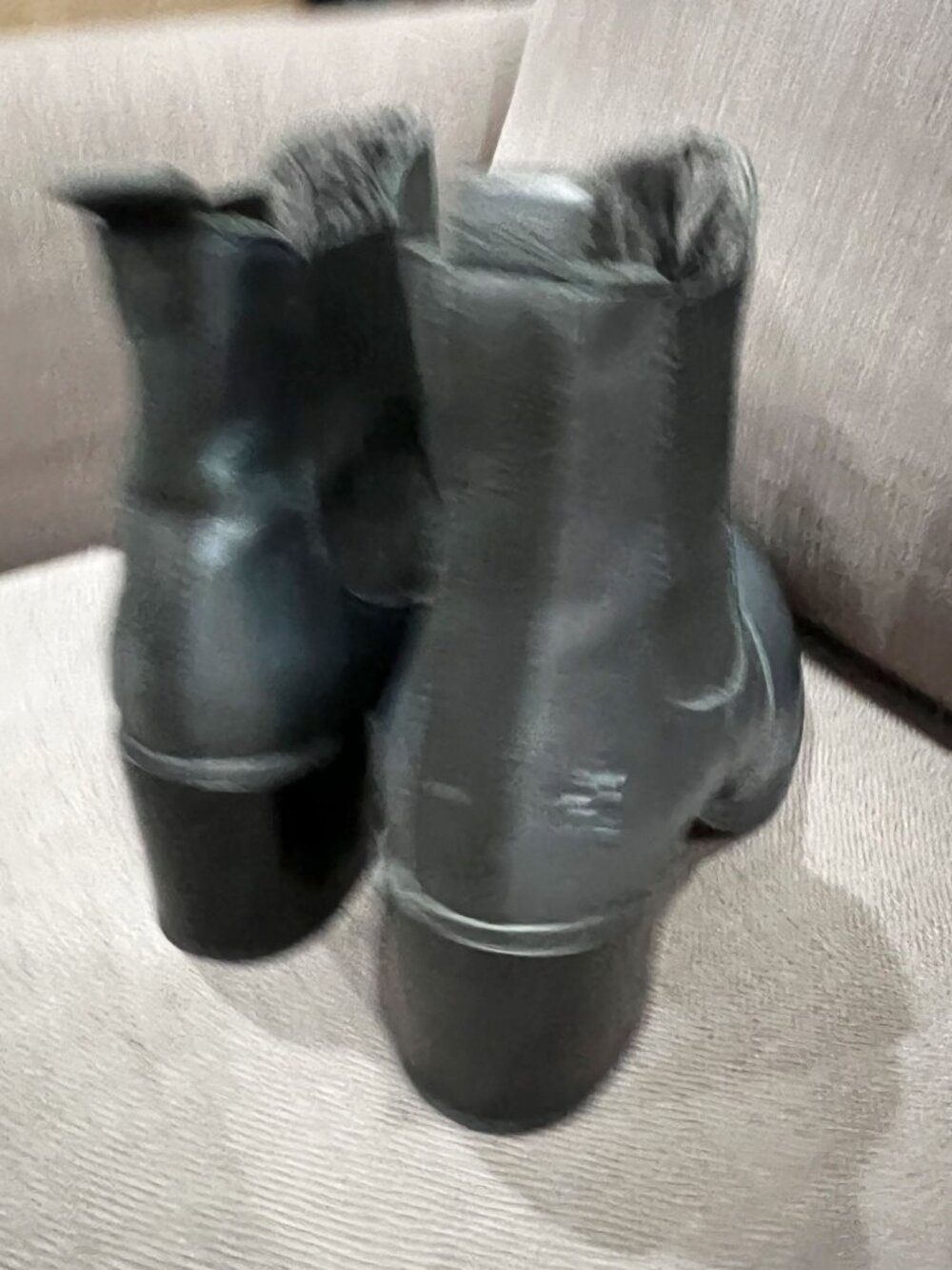 FLY LONDON Seho Clark Heeled Chelsea Boots Sz 37/ 7 Smoke Metallic - Picture 5 of 8